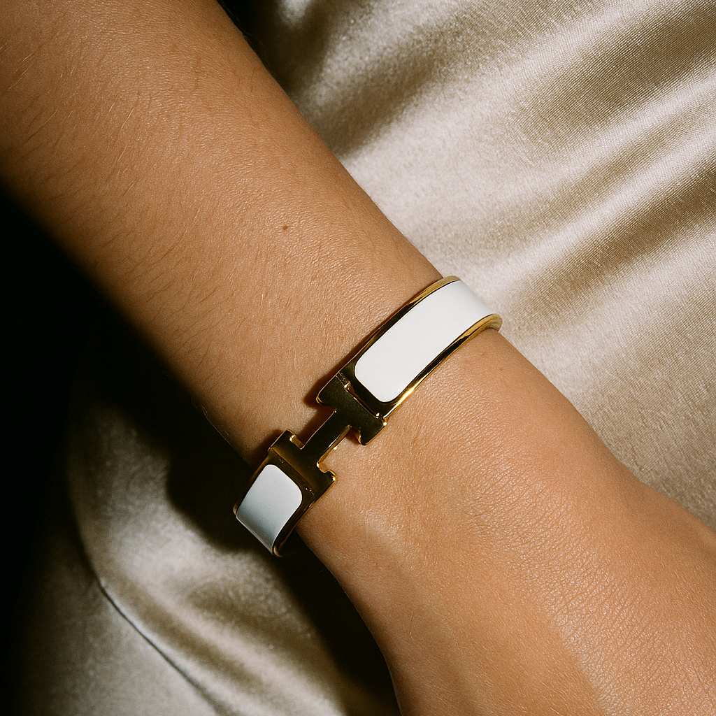 HELENE Elegante "H" Armband