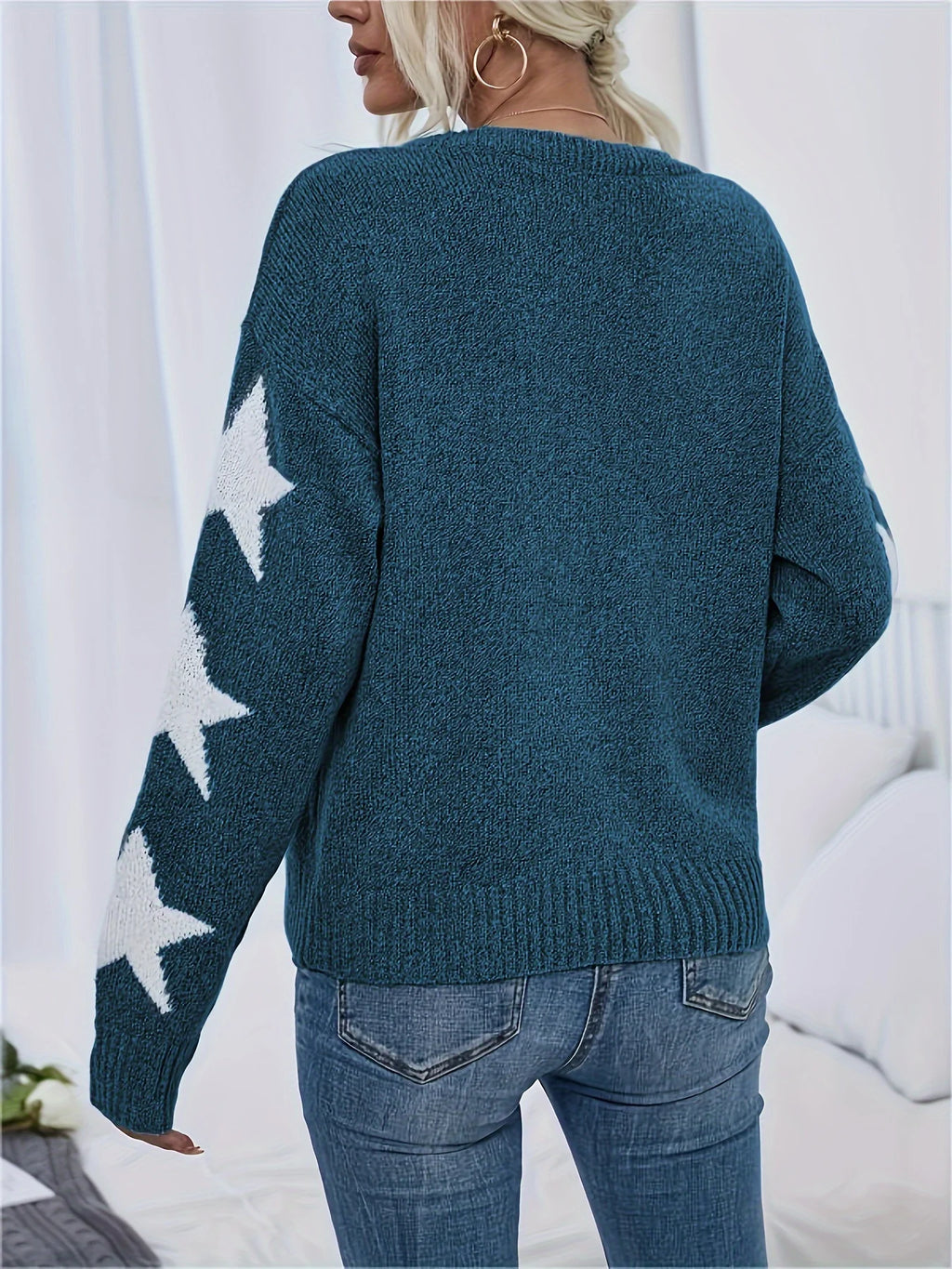 COZY STAR KNIT SWEATER